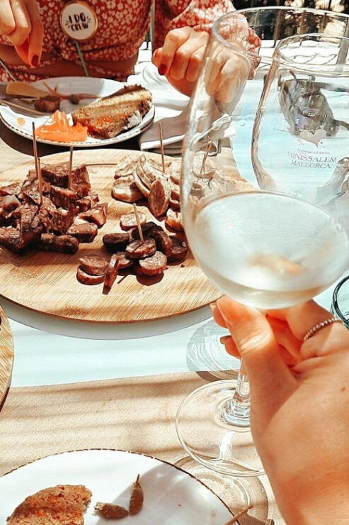 Mallorca Wine Cellar Tour XL - Incl. 3 Wine Tastings ENGLISH - Good To Know