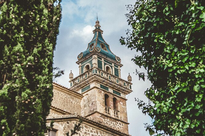 Mallorcan Food Tasting and Sightseeing Valldemossa Guided Tour - Meeting and Pickup Details