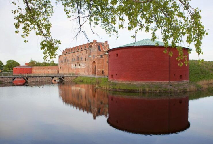 Malmö Guided City Tour by Bike - Activity Details