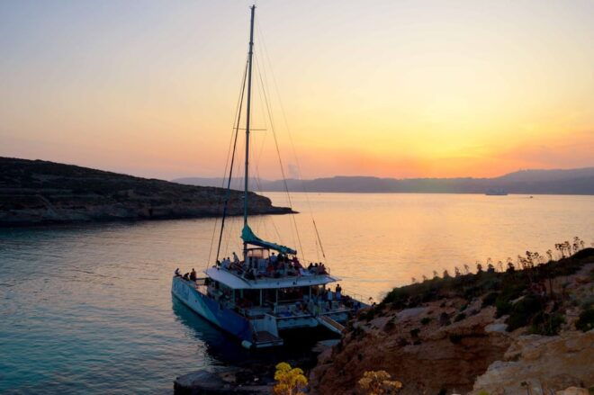 Malta: Blue Lagoon Evening Catamaran Cruise - Customer Ratings and Reviews
