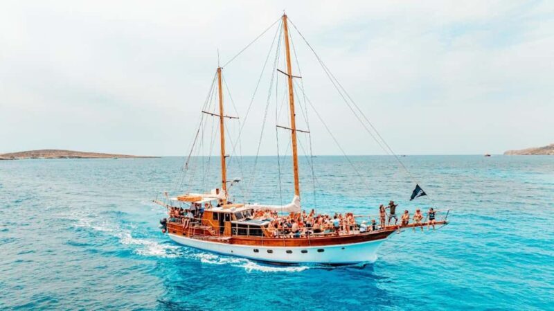 Malta: Blue Lagoon, Gozo & Crystal Lagoon Sea Caves - What to Expect Onboard