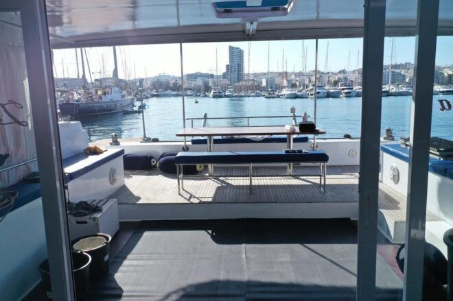 Malta: Catamaran La Zingara Private Day Charters Renting - Unique Catamaran Features