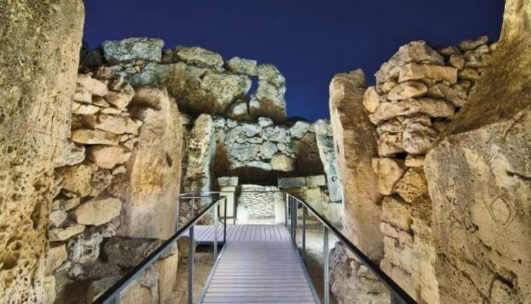 Malta: Gozo Buggy Tour with Lunch, Boat Cruise and Transfers - FAQ