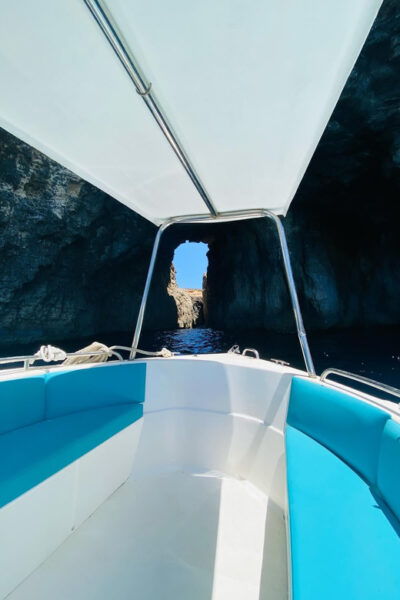 Malta/Gozo/Comino/Crystal Blue Lagoon & Caves Boat Charters - Exploring the Crystal Blue Lagoon