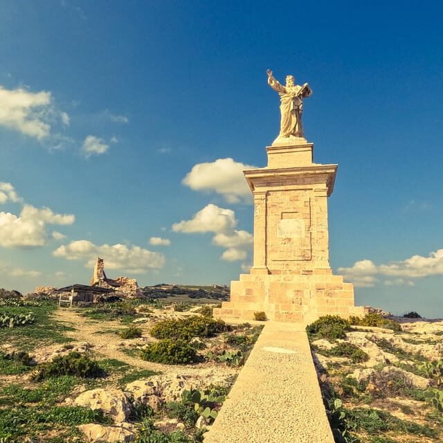 Malta: Guided Kayak Tour with Free Photos Included - Good To Know