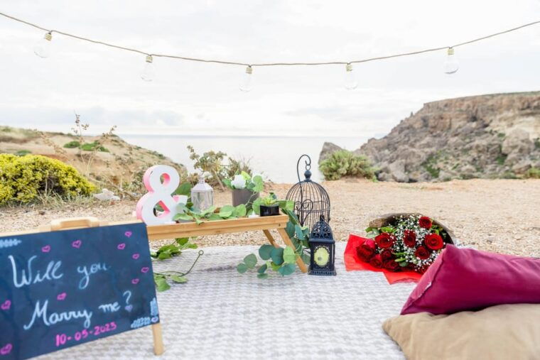 Malta: Marrige Proposal with Scenic Views and Picnic - FAQ