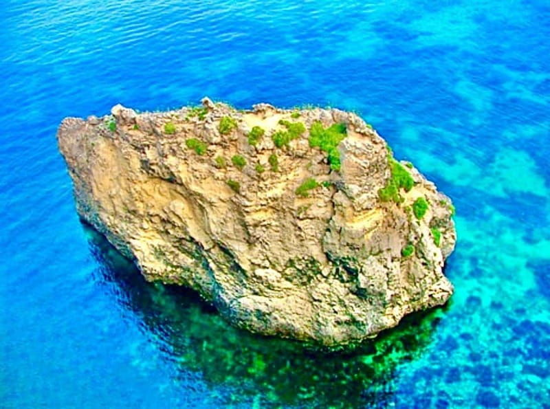 Maltas Splendour Excursion - Trips in Blue Grotto & Comino - Good To Know