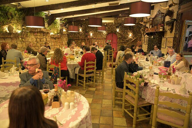 Maltese Traditional Dinner and Folklore Show with Transfers - FAQ