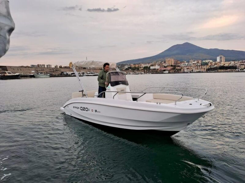 Maluma Charter: Tour del Golfo di Napoli e delle sue Isole. - Exploring the Coast in Style and Comfort
