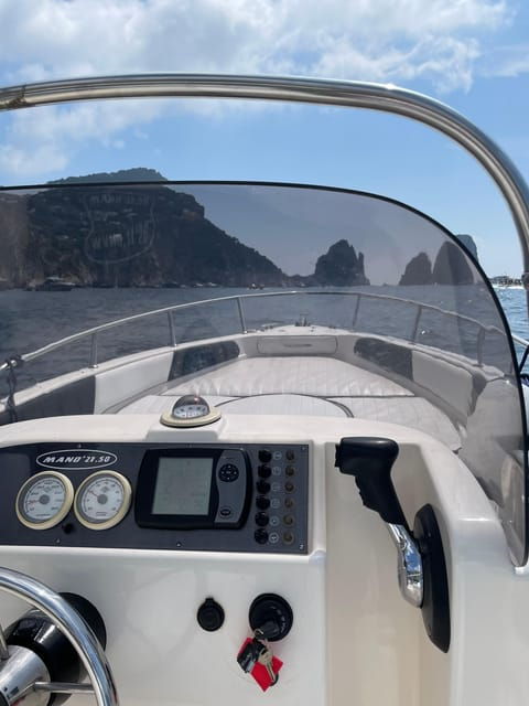 Maluma Charter: Tour del Golfo di Napoli e delle sue Isole. - The Practicalities: What You Need to Know