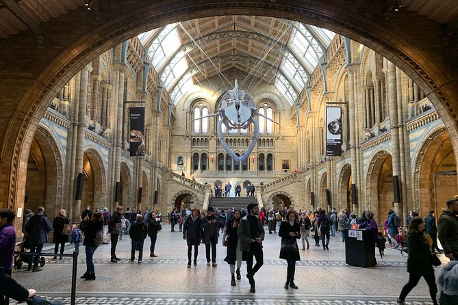 Mamma Mia! Discover the Dinosaurs at London Natural History Museum Tour for Kids - Tour The Sum Up