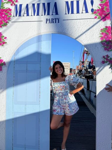 Mamma Mia Lisbon Boat With OPEN BAR - Frequently Asked Questions