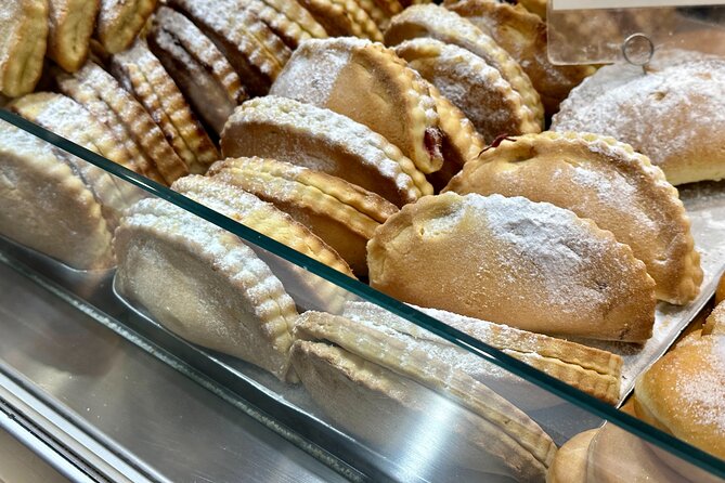 Mamma Mia! Milan Street Food Tasting and City Guided Tour - Dietary Considerations