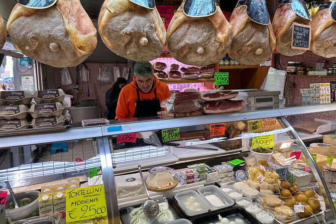 Mamma Mia Rome Trastevere Neighborhood Street Food Guided Tour - Booking Information