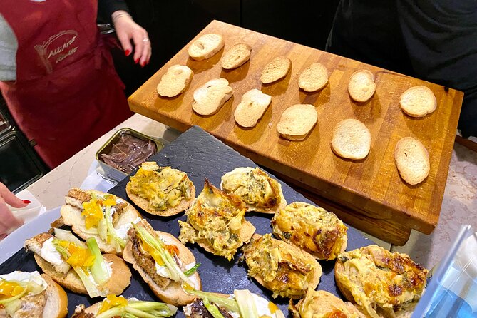 Mamma Mia! Venice Street Food Tasting and City Guided Tour - Tour Highlights