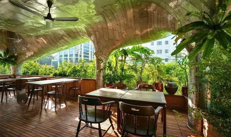 Man Moi Michelin Restaurant: Vietnamese Culinary Experience - Is Man Mòi worth booking?