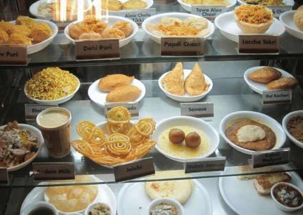 Manali Street Food Crawl (2 Hours Guided Food Tasting Tour) - Common Questions