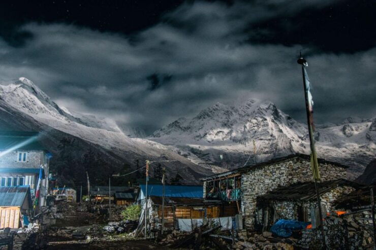 Manaslu Circuit Trek Conquer the Majestic - Captivating Scenery and Cultural Immersion