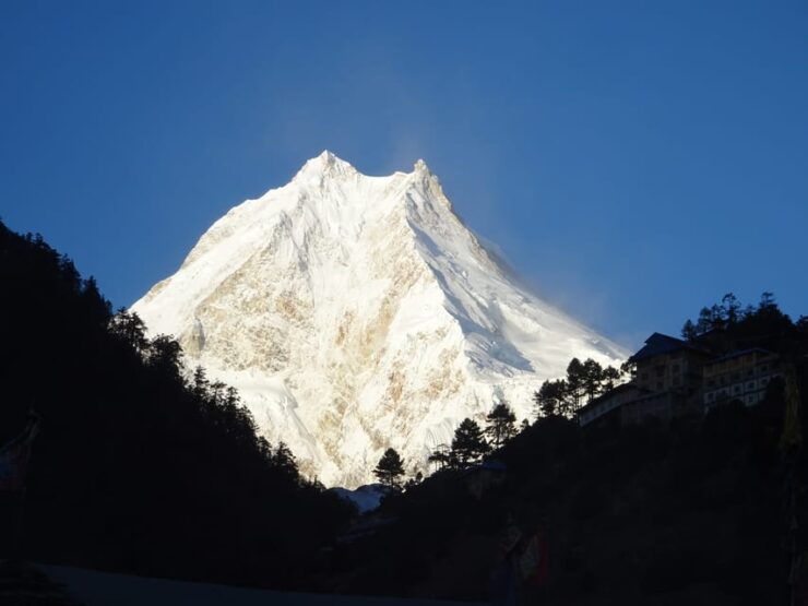 Manaslu Circuit With Larke Pass Trek - Key Points