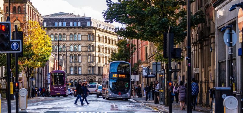 Manchester City Walk: 2-Hour Immersive Tour with Chinese Guide - A fast introduction to Manchester’s many firsts
