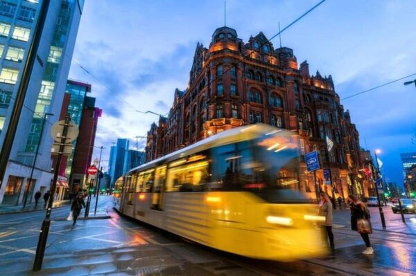 Manchester: Sightseeing Walking Custom Tour With a Guide - Entry to Monuments and Museums