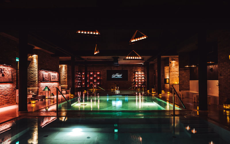 Mandala Day Spa, Budapest Spa Experience with Pools & Sauna - Getting there and packing smart