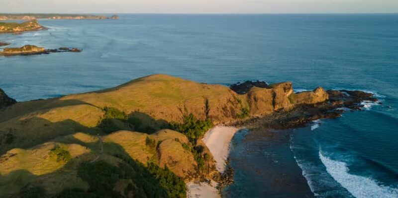 Mandalika, Lombok: Beach Hopping Tour & Sasak Traditions - A Detailed Look at the Mandalika Beach Hopping & Sasak Culture Tour