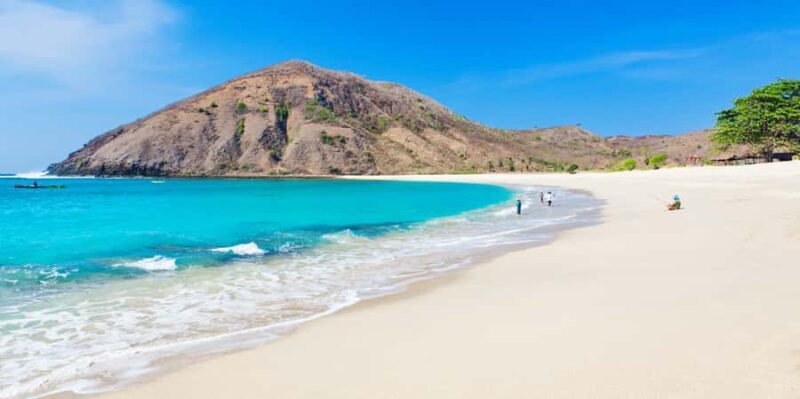 Mandalika, Lombok: Beach Hopping Tour & Sasak Traditions - Who Will Love This Experience