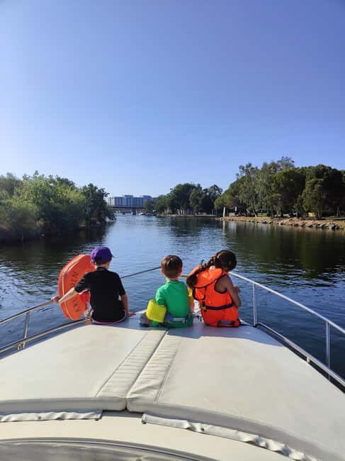 Mandelieu-la-Napoule: Private Boat Cruise with your children - Good To Know