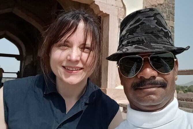 Mandu & Maheshwar Day Tour from Indore with Guide & Entrances - The Sum Up