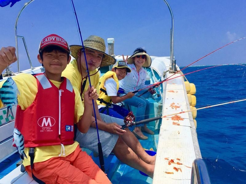 Mangrove Kayaking and Fishing Experience in Okinawa - A river paddle, followed by open water