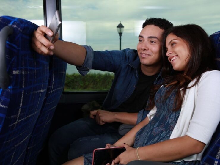 Manhattan: Bus Transfer From/To Newark Airport - Bus Transfer Options and Features