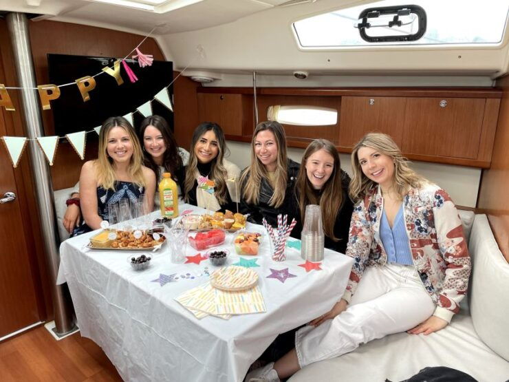 Manhattan: Private Sailing Yacht Cruise to Statue of Liberty - Experience Highlights