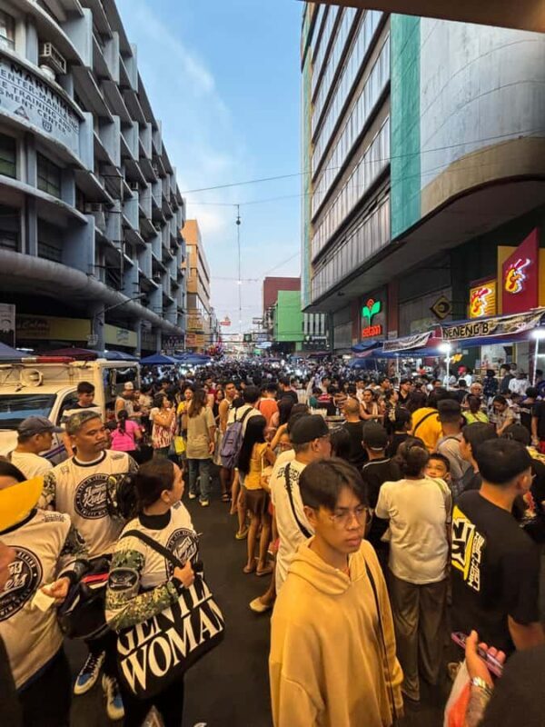 Manila: best shopping districts and Food Parks Guided Tour - FAQ