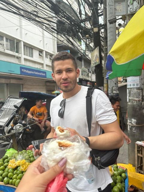 Manila Food and Drinking Tour With Venus - Indulging in Budget-Friendly Filipino Dishes
