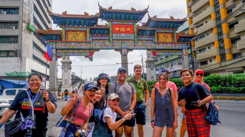 Manila: Sightseeing and Food Walking Tour with Tastings - Food Tastings: A Feast for the Senses