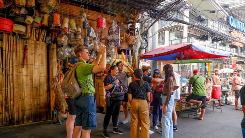 Manila: Sightseeing and Food Walking Tour with Tastings - Practical Details: What to Expect