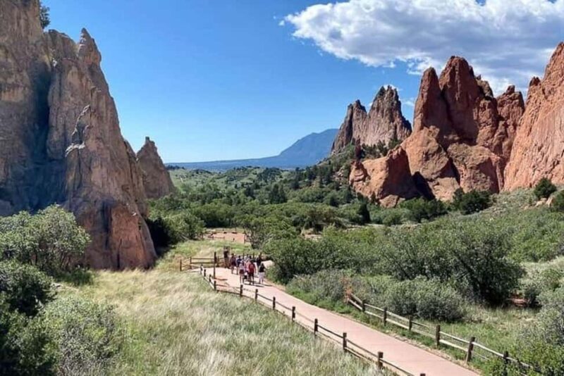Manitou Springs: Garden of the Gods E-Bike Tour - Exploring Historic Manitou Springs