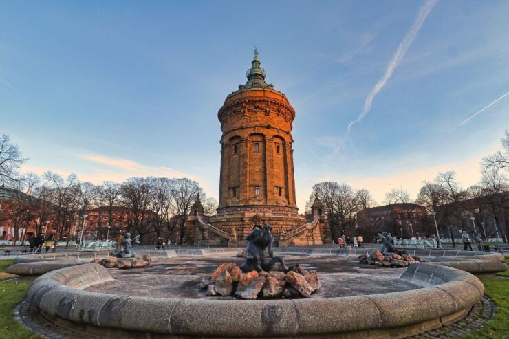 Mannheim: Express Walk With a Local in 60 Minutes - Activity Details