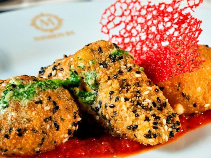 Mansion Tango Executive: Only Tango ShowBeveragesTransfer - Good To Know