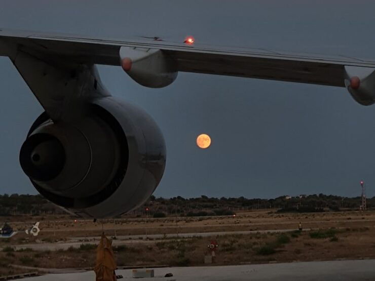 Mantoudi to Athens Easy and Economy Van Transfer - Booking Information