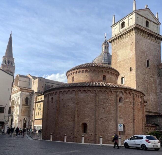 Mantua: Self-Guided Audio Tour to the City of Lakes - Discovering Mantuas Jewish Heritage