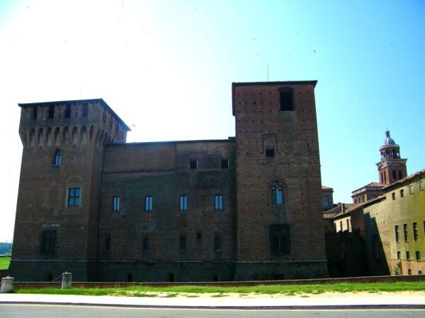 Mantua: Town Highlights and Monuments Walking Tour - The Sum Up