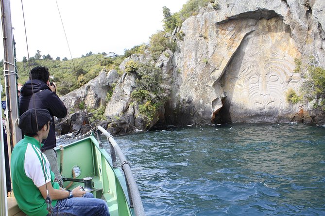 Maori Rock Carvings Scenic Cruise - Cruise Duration and Admission Ticket