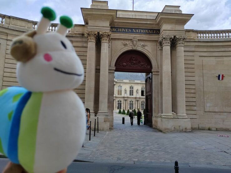 Marais : 2 Hours Self-Guided Tour - Experience Highlights