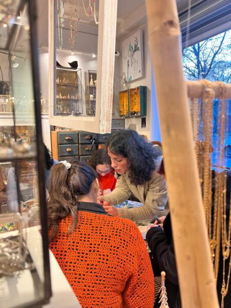 Maral Kunst : Jewelry Bar Experience (Jewelry Making) - Key Features