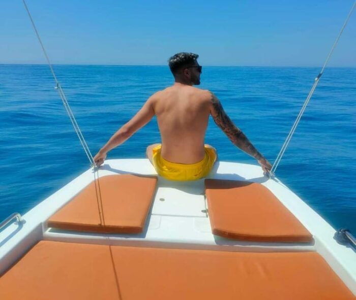 Marbella: Boat Rental Without License - Common Questions