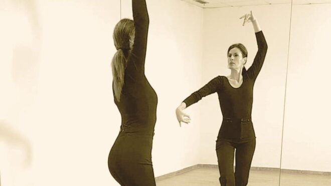 Marbella: Flamenco Dance Private Class To Learn a Choreo - Accessible and Comfortable Experience