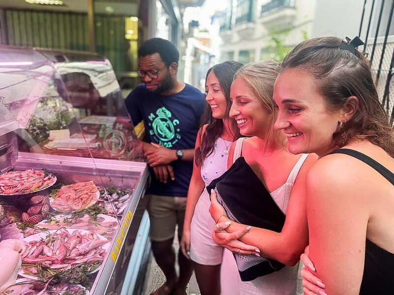 Marbella: Guided Market Tour with Tapas and Wine Pairings - What the Reviews Say