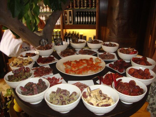 Marbella Old Town Tour & Boattrip to Puerto Banús - Frequently Asked Questions